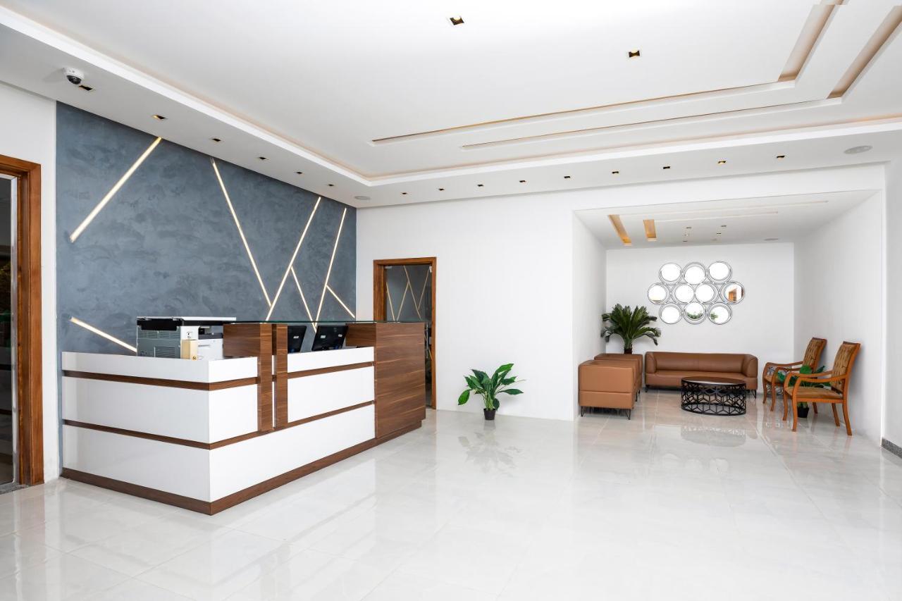 Golden Lake Marina Hotel Ел Аламейн Екстериор снимка