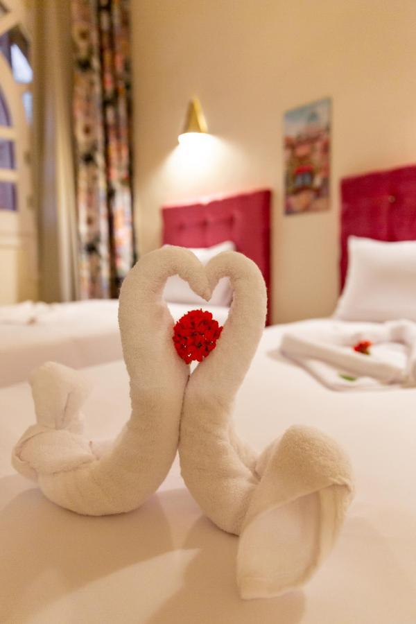 Golden Lake Marina Hotel Ел Аламейн Екстериор снимка