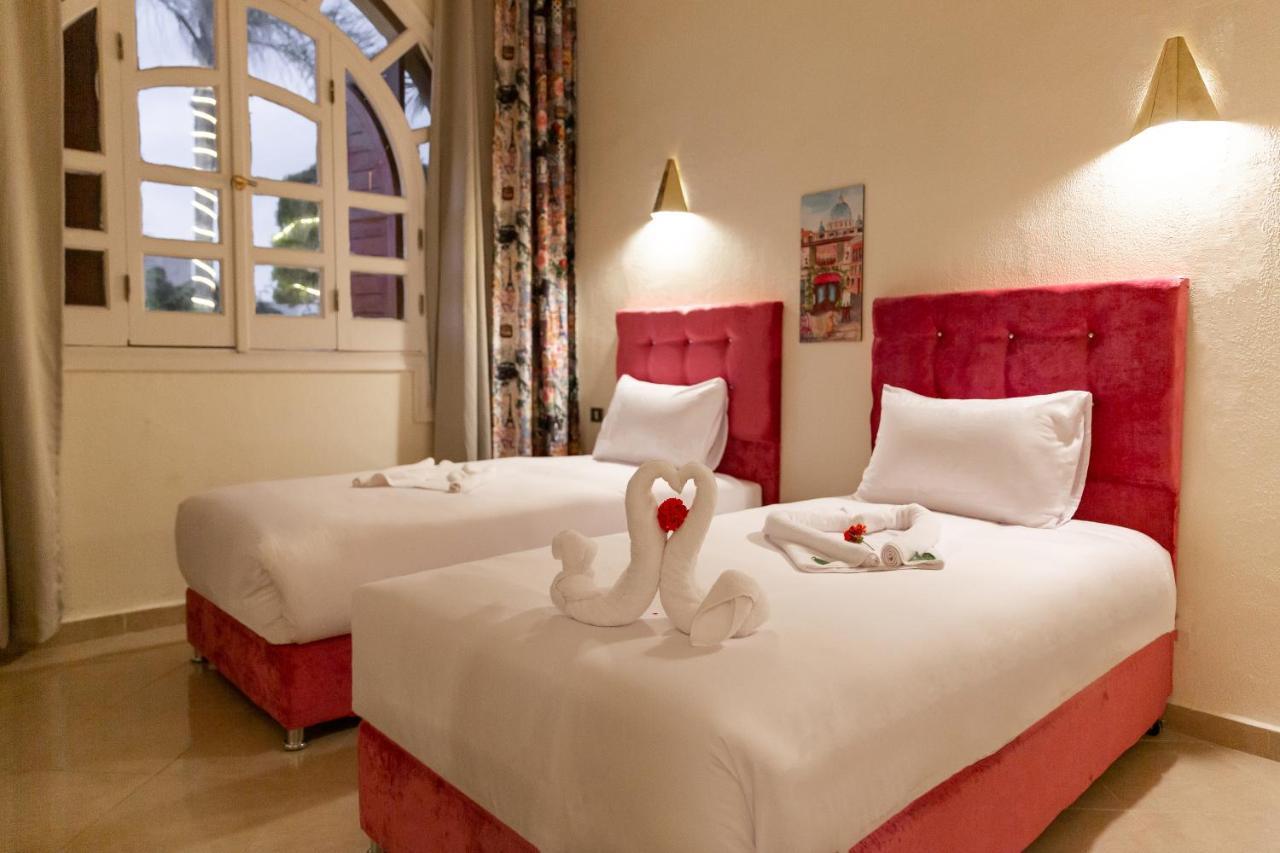 Golden Lake Marina Hotel Ел Аламейн Екстериор снимка
