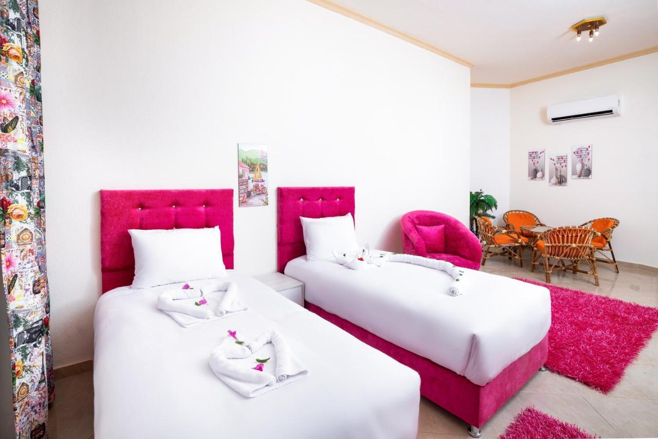 Golden Lake Marina Hotel Ел Аламейн Екстериор снимка