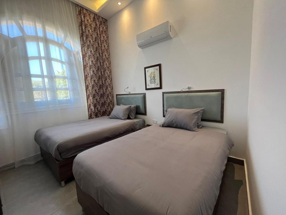 Golden Lake Marina Hotel Ел Аламейн Екстериор снимка
